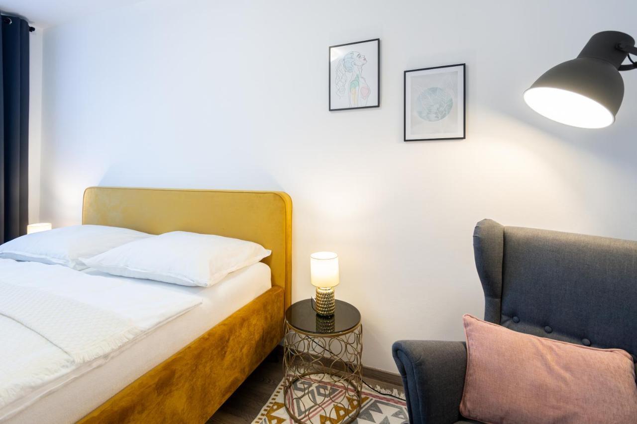 Nova Karolina Apartment اوسترافا المظهر الخارجي الصورة