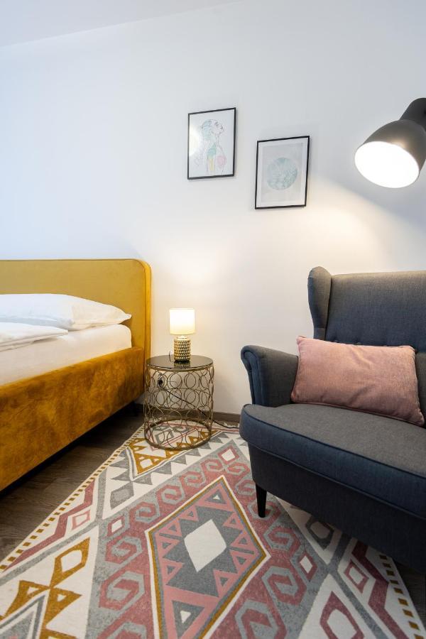 Nova Karolina Apartment اوسترافا المظهر الخارجي الصورة