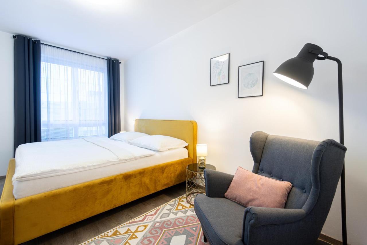 Nova Karolina Apartment اوسترافا المظهر الخارجي الصورة